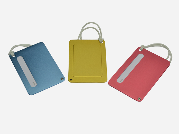 Minimalist Diagonal Cut Aluminum Luggage Tag