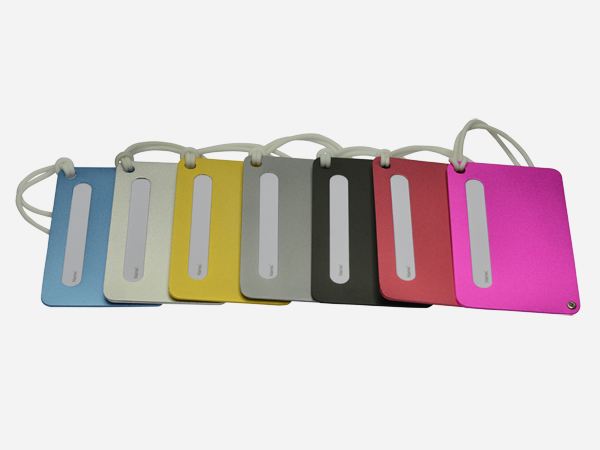 Minimalist Diagonal Cut Aluminum Luggage Tag - Image 2