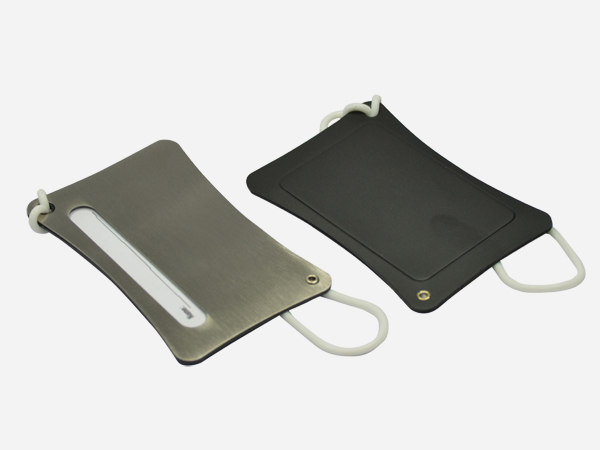 Classic Contoured Rectangular Luggage Tag